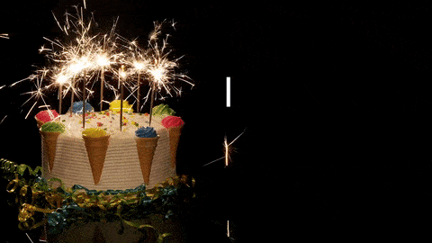 Birthday-Cake-.sparklersGIF.gif