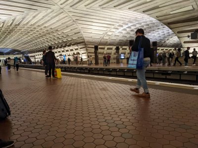 subway stop in WashDC.jpg