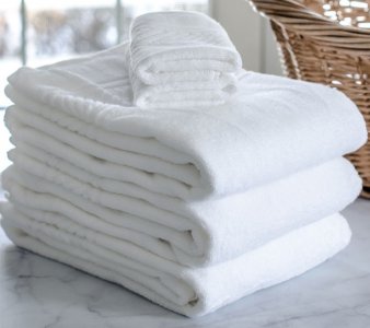 how-to-fold-bath-towels.jpg