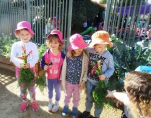 9 June Garden opening#4 web.JPG