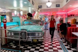 loris_diner_sf.jpg