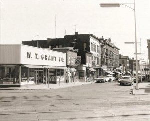 Mechanicville Corner of Park & Railroad, Grant's Store.jpg