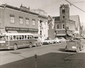 Mechanicville, South Main looking north.jpg