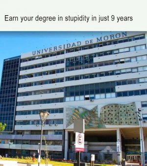 funny-memes-universidad-de-moron.jpg