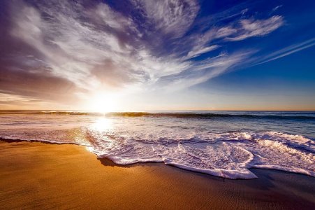 beach-1751455__480.jpg