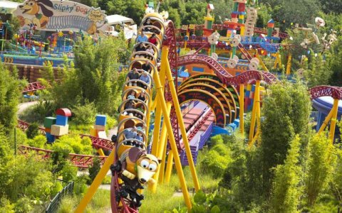 slinky-dog-dash-disney-world-NEWDISNEYRIDES0818-9478fe52fe854dc2a6d5de3feba54f2f.jpg