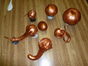 bronze gourds (800x600).jpg