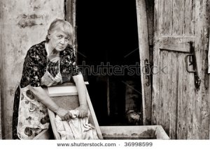 elderly-woman-with-washboard.jpg