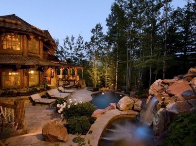 15-Splendid-Rustic-Swimming-Pool-Designs-That-Offer-A-Unique-Experience-6-630x470.jpg