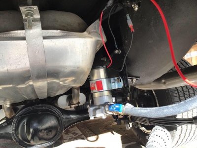 fuel pump install.jpg
