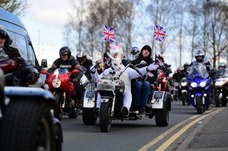 easter bikers.JPG easter bikers.JPG