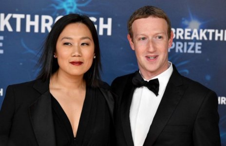 mark-zuckerberg-gty-gmh-230324_1679672809694_hpEmbed_17x11_992.jpg