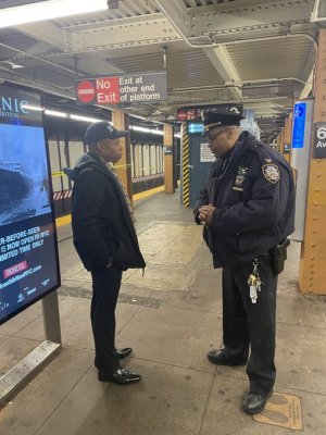 FkcAlEsXoAI066i (1).jpg