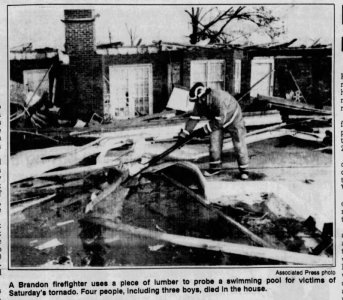 Brandon tornado 1992.jpg