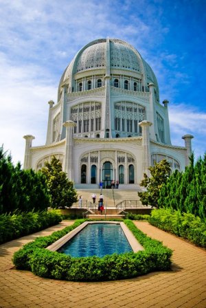 685px-Templo_Baha'i.jpg