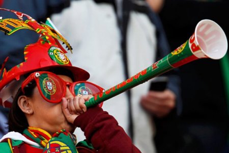 0615-Vuvuzela.jpg
