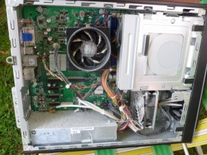 inside computer (800x600).jpg