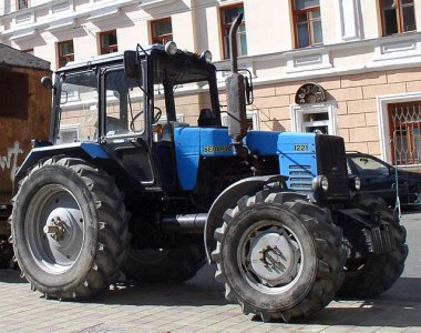 Tractor_Belarus-1221-s.jpg
