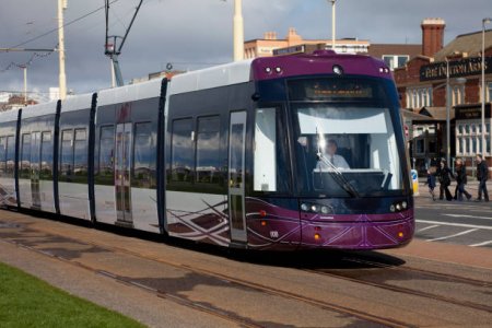 tram2.jpg