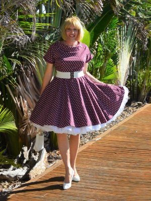 flared dress.jpg