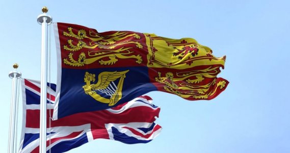 royal-standard-flag.jpg