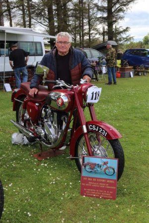 vintage bike.jpg