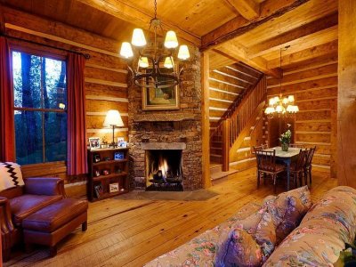 cozy-log-cabin-interiors-_8459_736_552.jpg