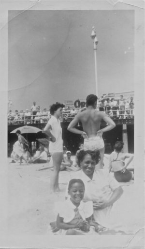Mama & Me Beach.jpg