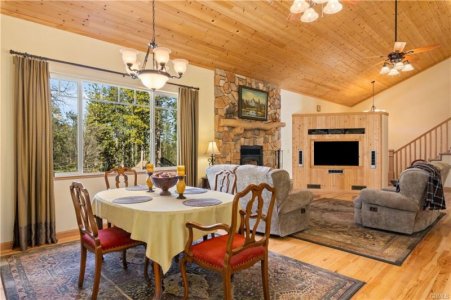 Dining Area & Great Room.jpg