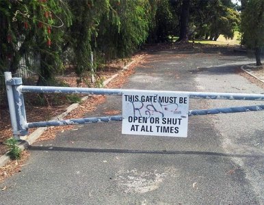 sign gate.jpg