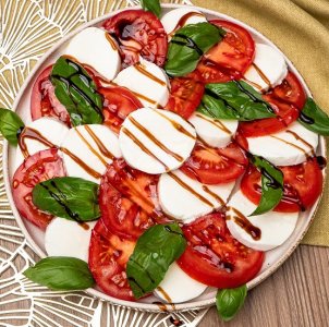Caprese-Salad.jpg