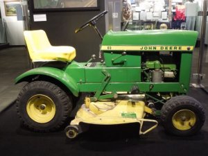 George's Tractor.JPG
