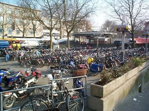 UtrechtParkingLot.jpg