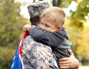 Veteran and child.jpg