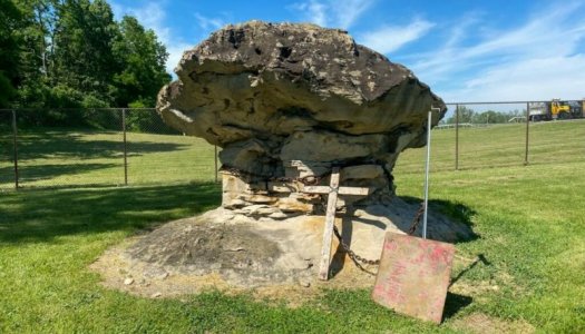 Devils-Rock-in-Batavia-Featured-Image-1024x634-1024x585.jpg Devils-Rock-in-Batavia-Featured-Image-1024x634-1024x585.jpg