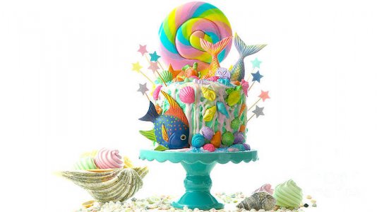 mermaid-theme-candyland-cake-with-glitter-tails-shells-and-sea-creatures-milleflore-images.jpg