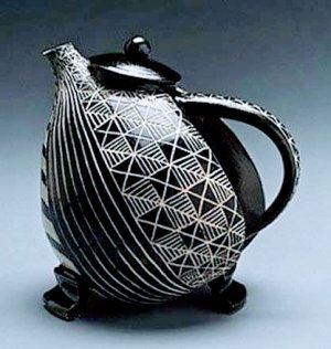 Judy-Weeden-Canadian-Memimage-teapot.jpg