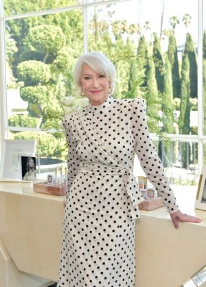 Getty-helen-mirren-full.jpg