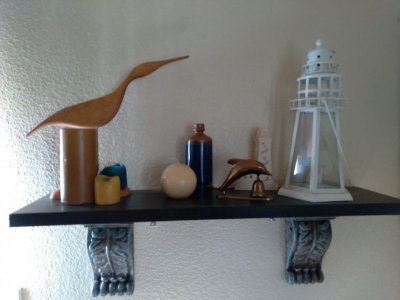 shelf 1.jpg