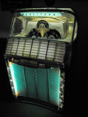 Wurlitzer Jukebox.jpg