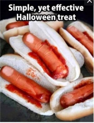 HalloweenHotDogs.jpg