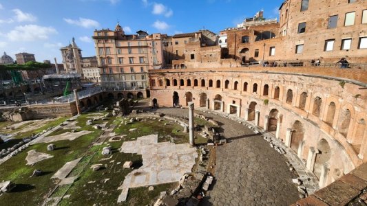 roman forum 1.jpeg roman forum 1.jpeg