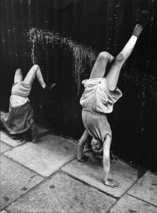 handstand.jpg