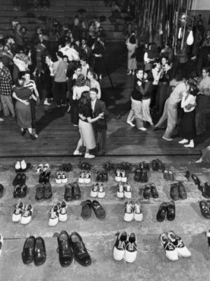 sockhop.jpg