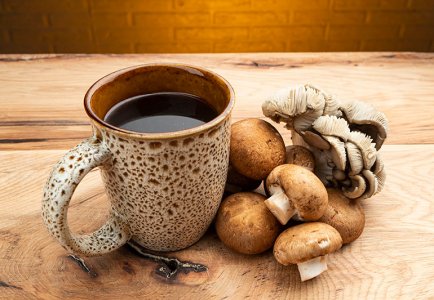 LMC_7858-090520-Mushroom-Coffee-770x533-1.jpg