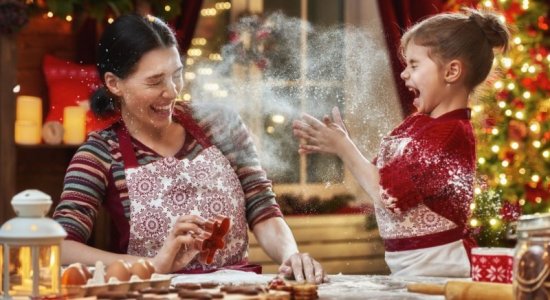 Best-Christmas-Desserts-1320x720.jpg
