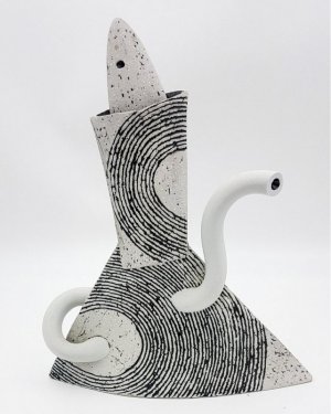 Cerbera_Gallery_Harris_Deller_HDE_2105_15_02_Untitled_Teapot_Form_Passive_Spout_14x3x14_25_01_...jpg
