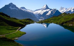 new zealand milford sound.jpg