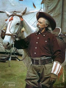 buffalo bill and horse Isham 1905.jpg