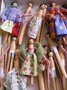 0664e9849ae9e75d3483479e2be37860--clothespin-dolls-diy-clothes.jpg